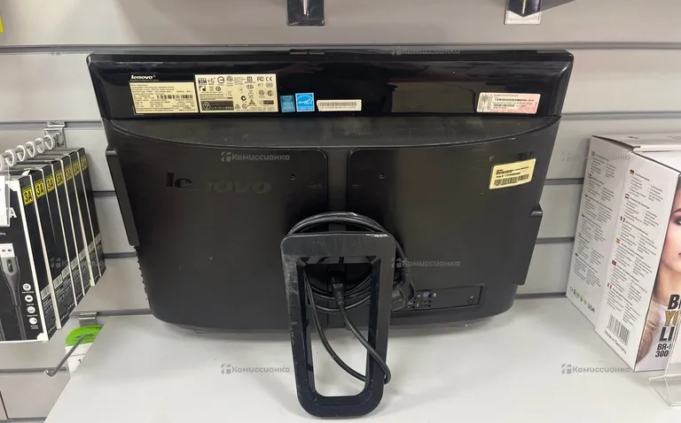 Моноблок  Lenovo IdeaCentre B320