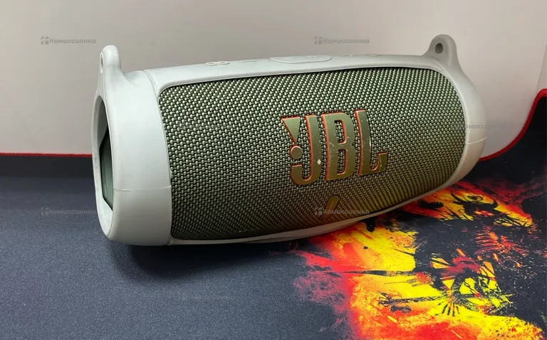 Колонка JBL Charge 5