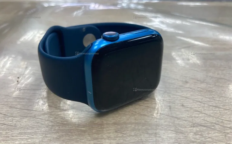 Часы Apple Watch Series 7 45mm