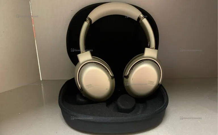 Наушники  jbl tour one m2