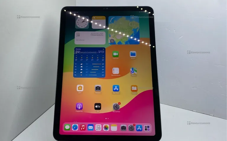 Планшет Apple iPad Air 5-поколения A2588