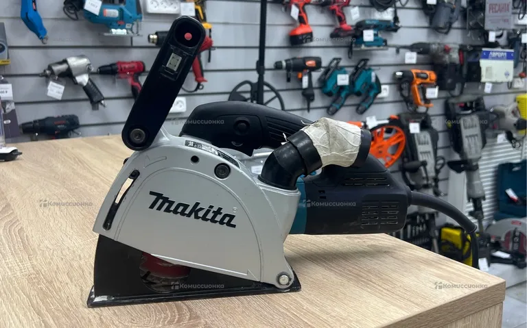 Штроборез makita SG1251