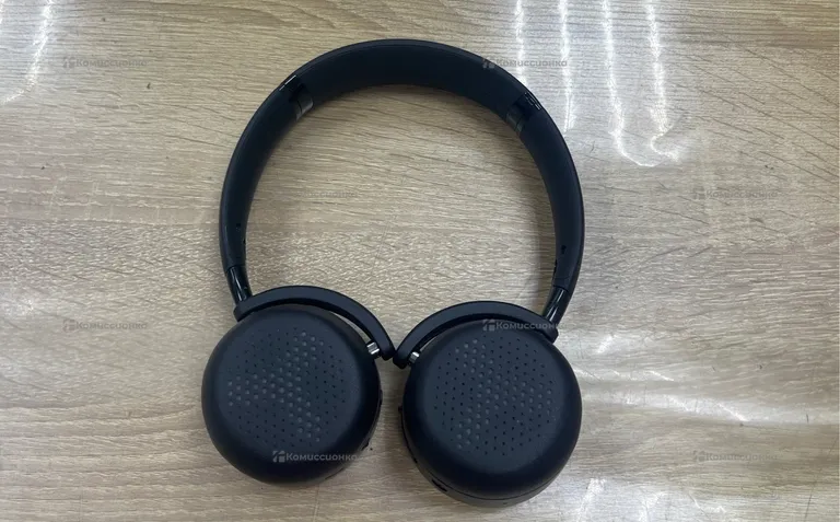 Наушники  AKG Y500