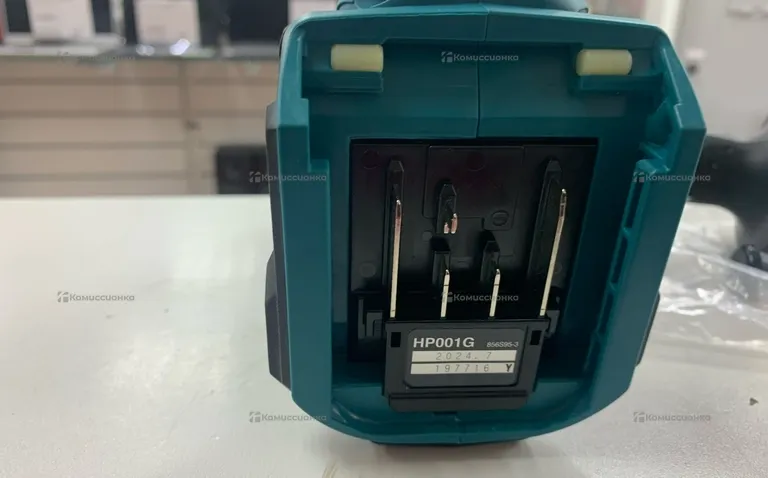 ударный шуруповерт Makita HP001G