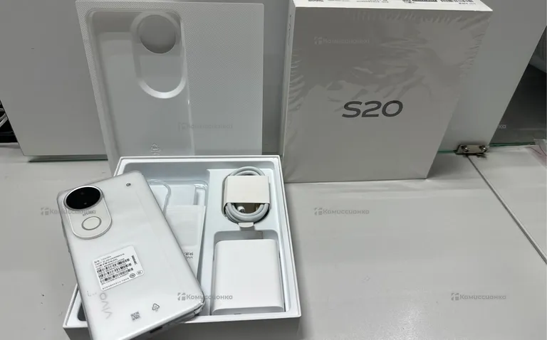 VIVO s20 12/512 gb
