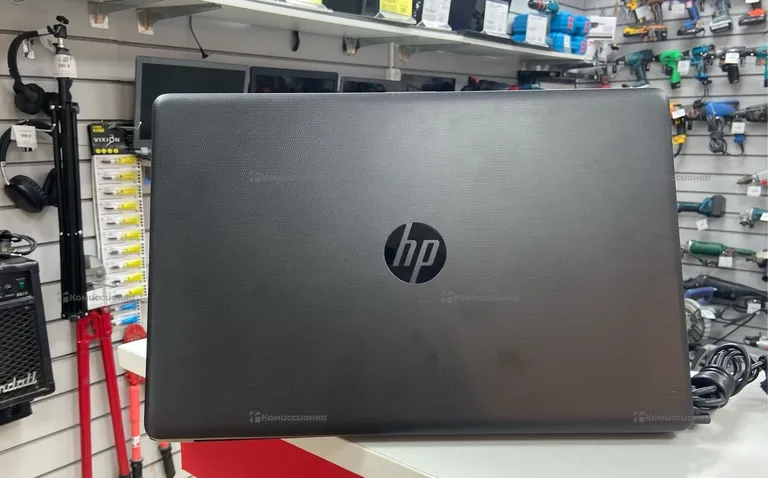 Ноутбук  hp laptop 17