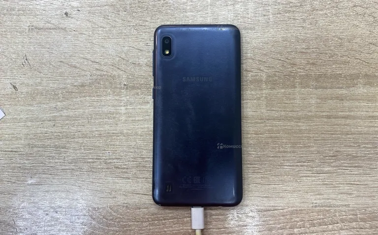 Samsung Galaxy A10 3/32 ГБ