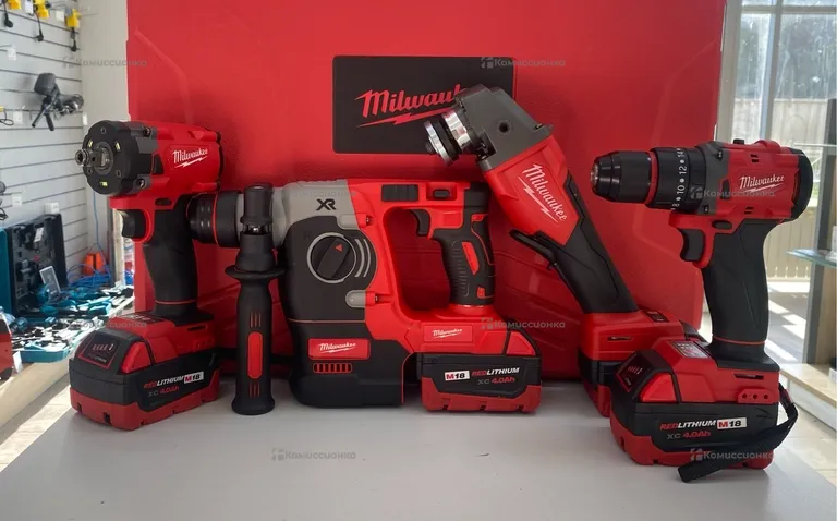 Набор инструментов Milwaukee 4В1