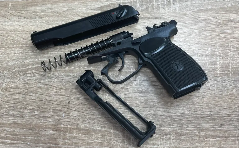 Пистолет пневматический Baikal MP-654K