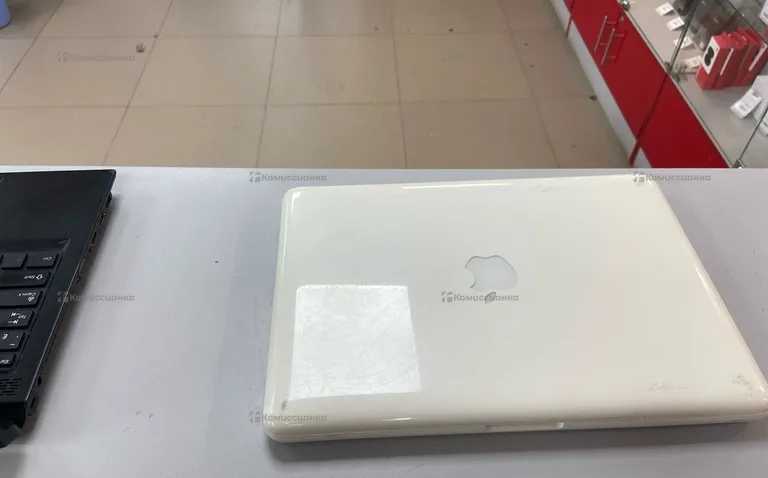 MacBook 13 2009(A1342)