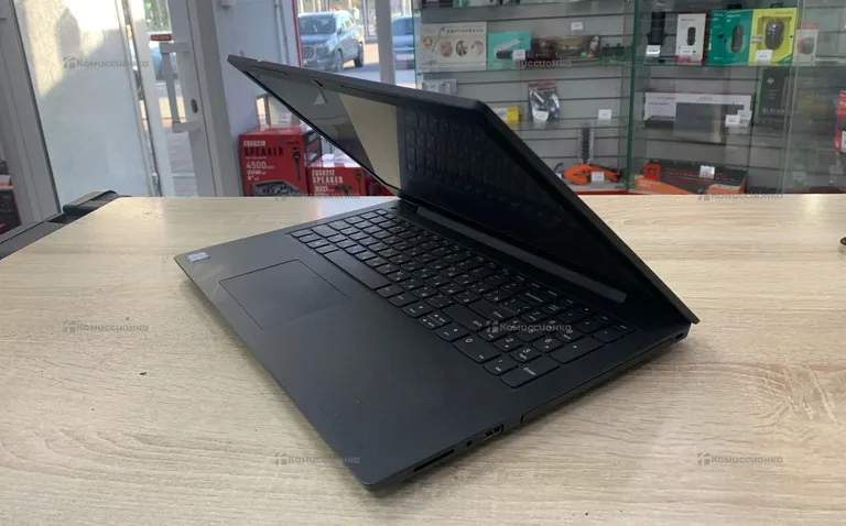 Ноутбук  Lenovo