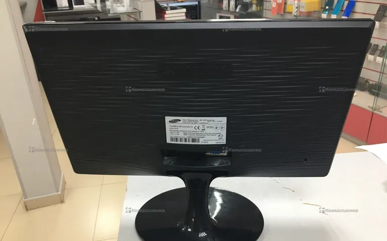Монитор Samsung ls19b300