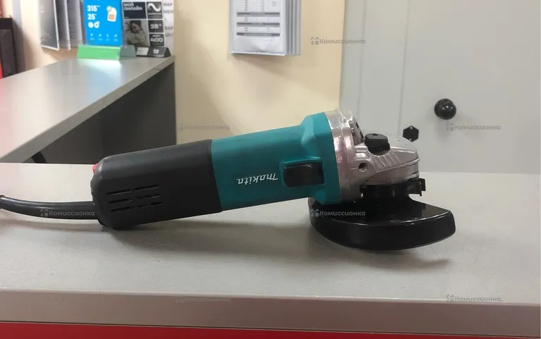 Ушм Makita 9558 rep