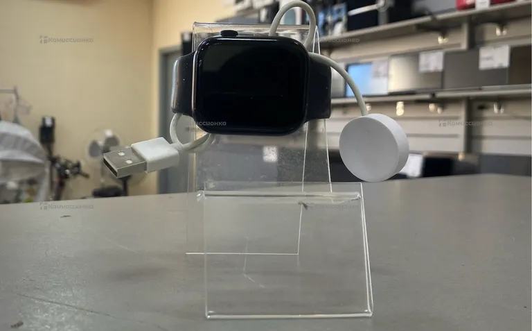 Часы  Apple Watch’s rep