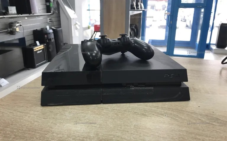 Приставка PS4. PS Fat 500