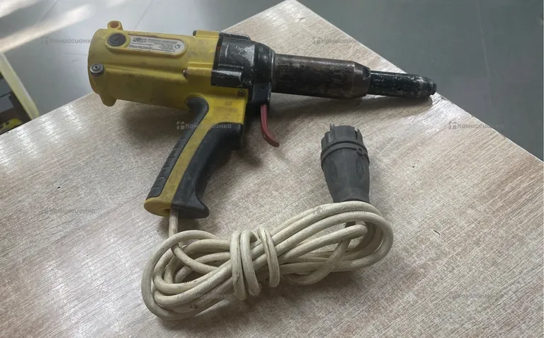 Заклепочник электрический Skytools SK1006