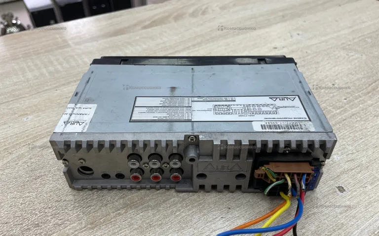 Автомагнитола  Aura AMH-77DSP
