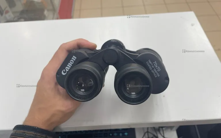Бинокль Canon