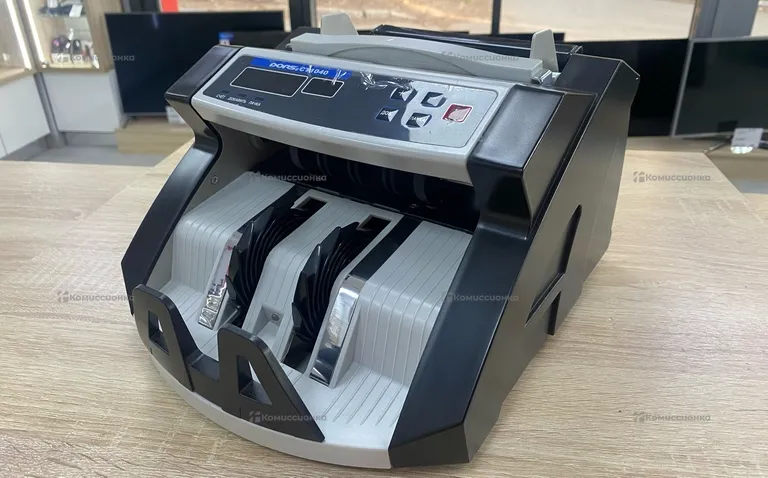 Счетчик банкнот DORS CT1040