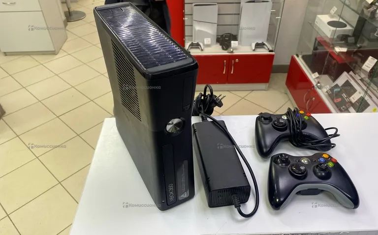 Приставка Xbox 360 256ГБ