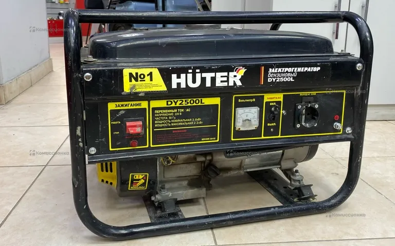 Бензиновый генератор Huter DY2500L