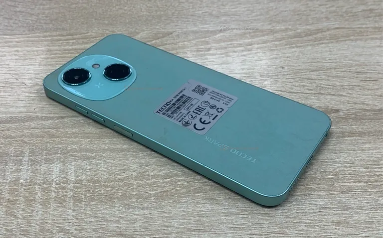 Tecno SPARK Go 1 3/64