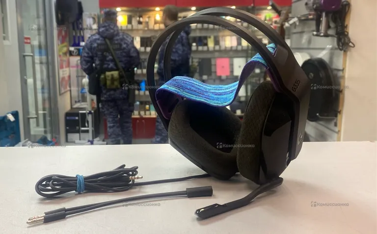Logitech g335