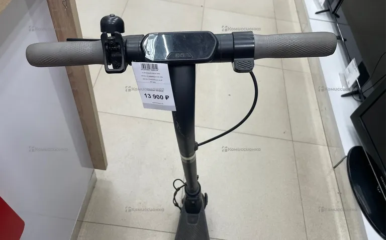 Самокат Ninebot