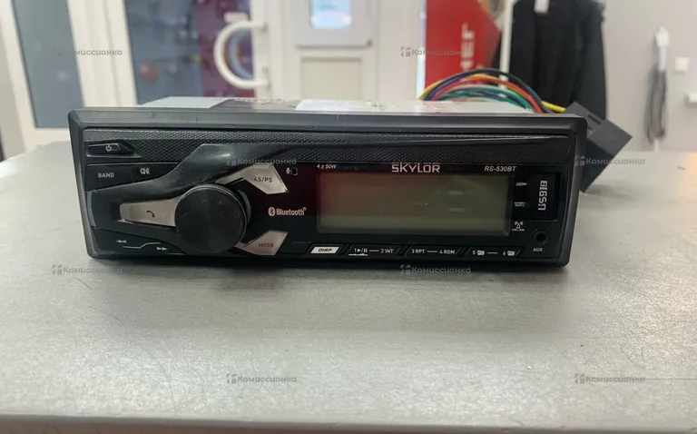 Автомагнитола  Skylor RS-530BT