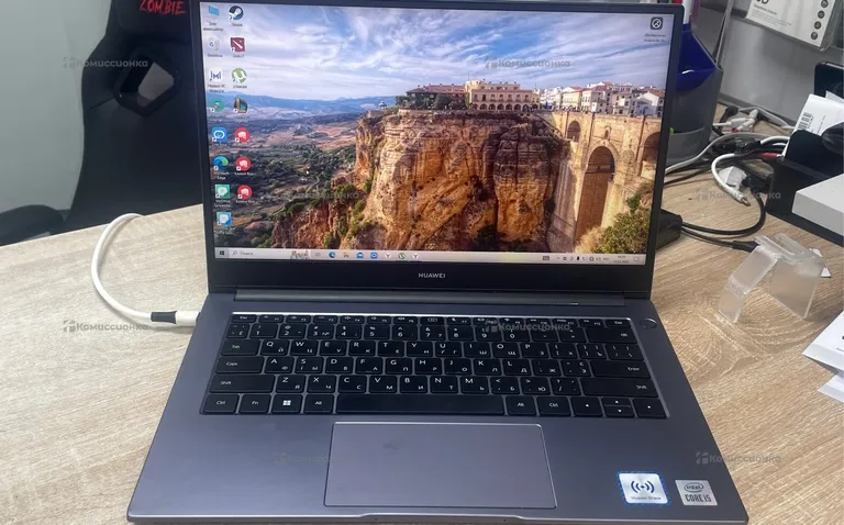Ноутбук Huawei Matebook D14