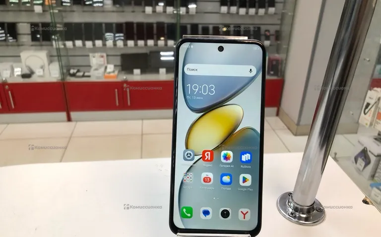 Tecno Spark Go 1 4/64Gb