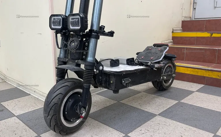 Самокат syccyba R11 pro 2024