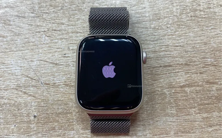 Часы Apple Watch Series 7 45mm