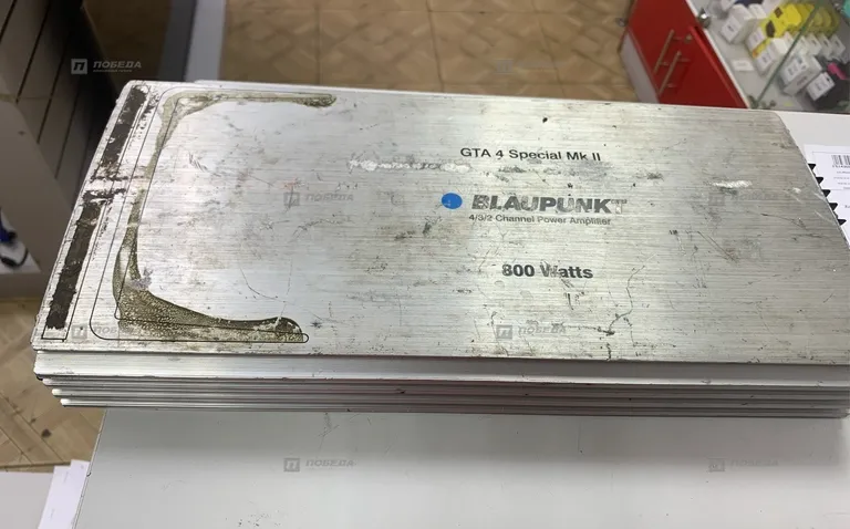 Усилитель Blaupunkt