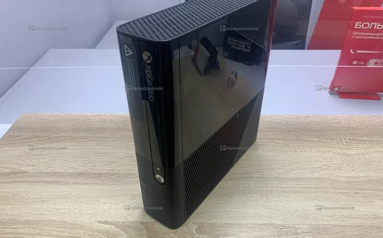 Приставка Xbox Xbox 360