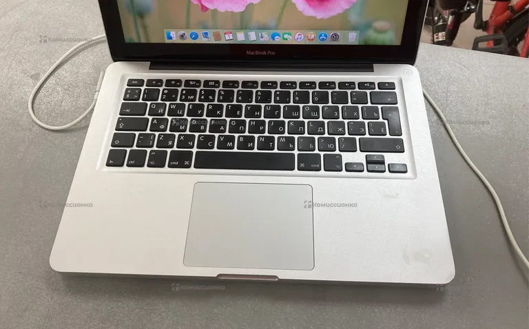 Ноутбук Apple MacBook Pro 13 2011