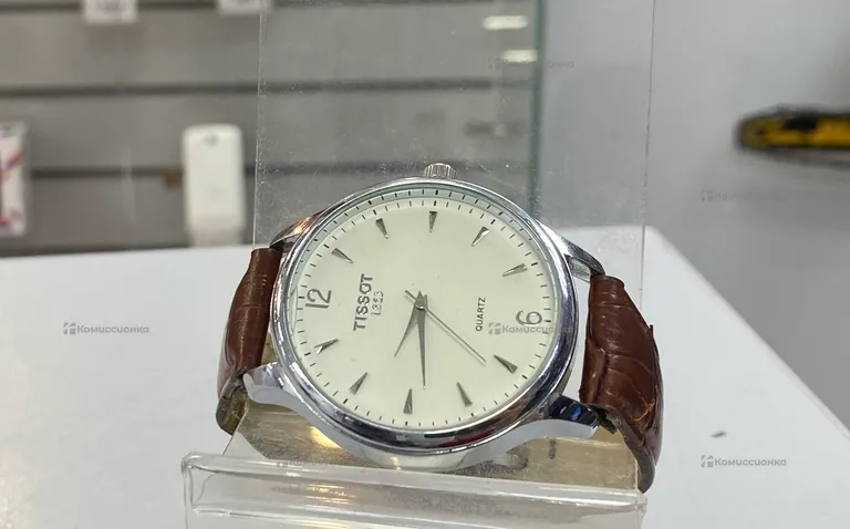 Часы  TISSOT 1853
