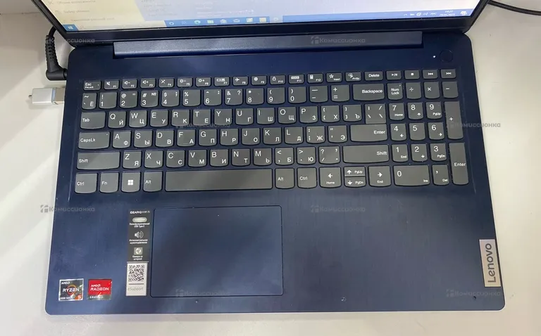 Ноутбук  lenovo 82rn