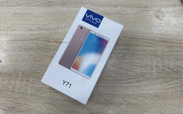 Vivo Y71