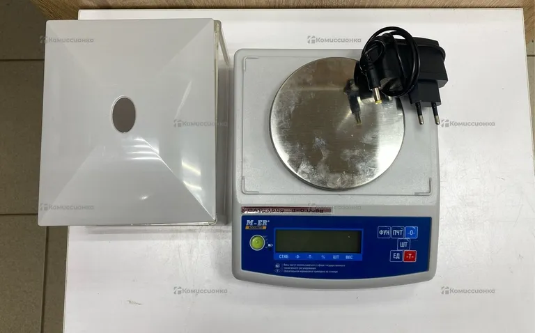 Лабороторные Электроные весы M-ER 122ACFJR