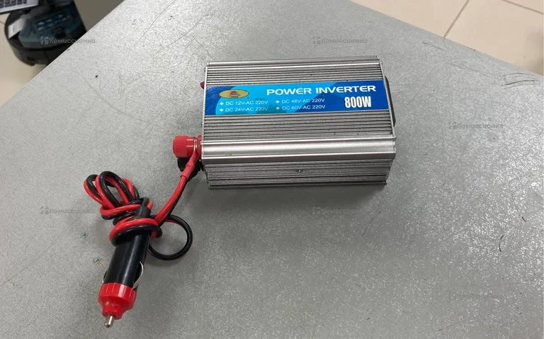 Автомобильный ИНВЕРТОР 12V 800W