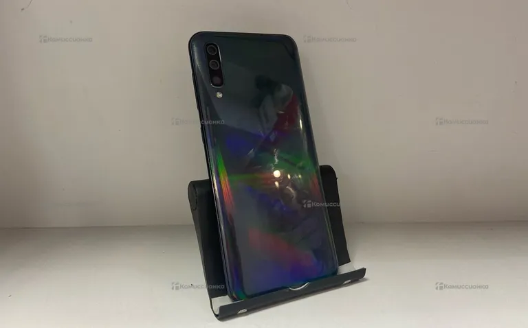 Samsung Galaxy A50 4/64 ГБ