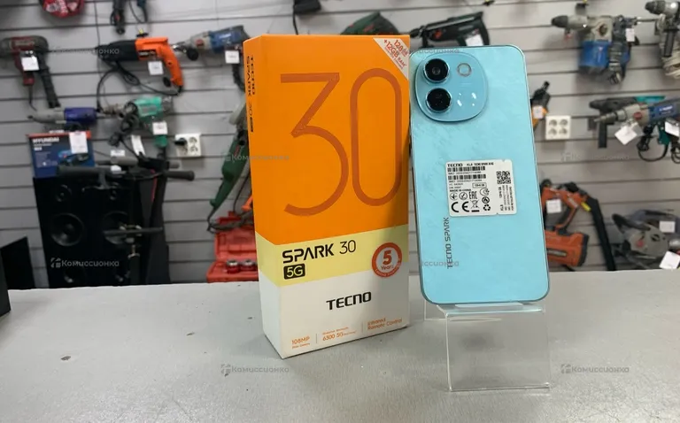 Tecno Spark 30 5G 6/128Gb