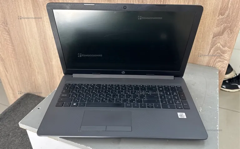 Ноутбук HP 250 G7