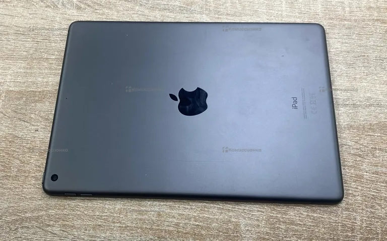 Планшет Apple iPad 8 поколения