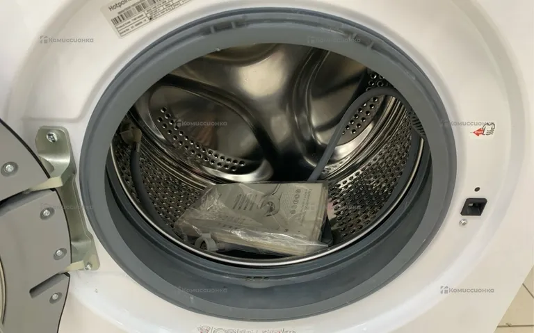 Стиральная машина  Hotpoint Ariston