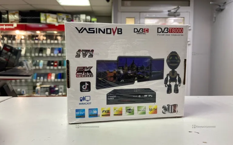 Цифровая ТВ приставка  YasinDVB T8000