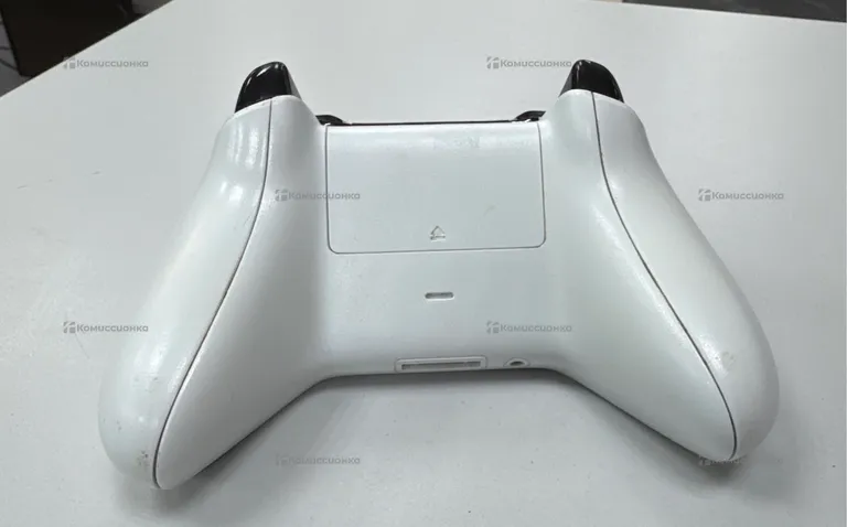 Джойстик Xbox