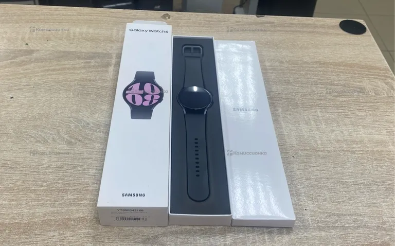 Часы  Samsung Galaxy Watch 6 40mm