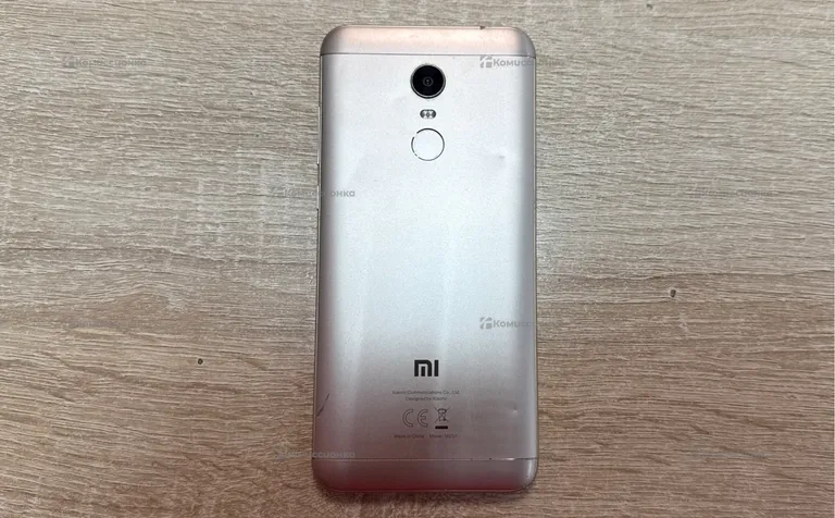 Xiaomi Redmi 5 Plus 4/64 ГБ